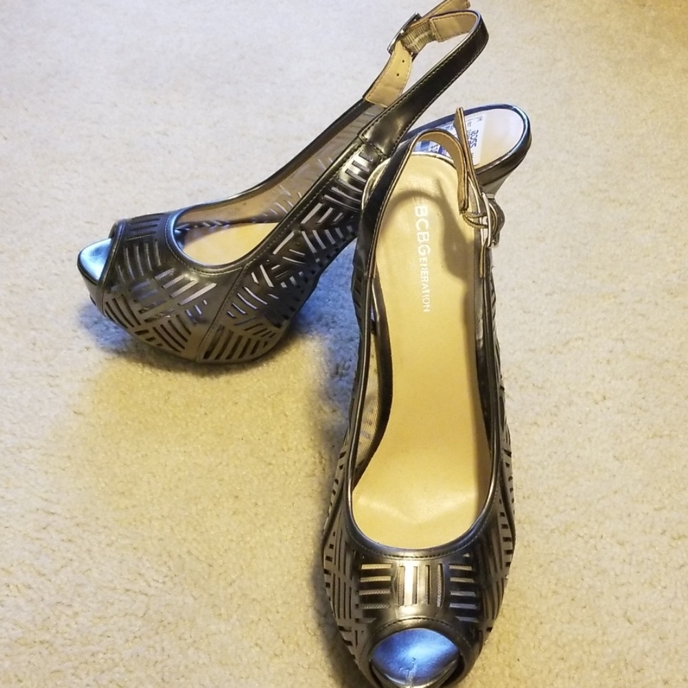 NWT - BCBGenerations Metallic Sling Backs